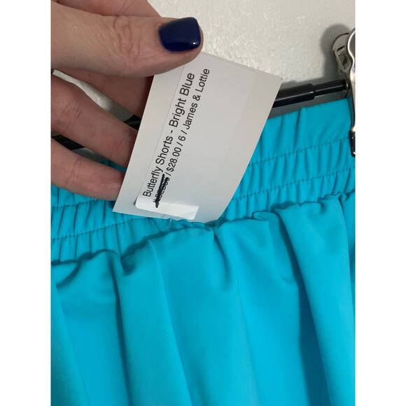 Be Elizabeth Butterfly Shorts NWT size 6 - Picture 4 of 4